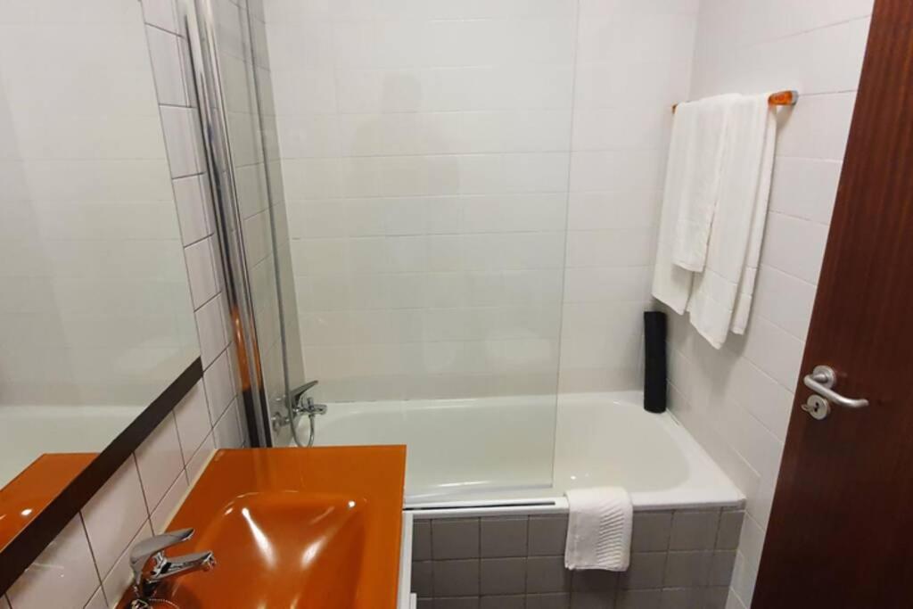 Apartamento Faja De Cima Lägenhet Exteriör bild
